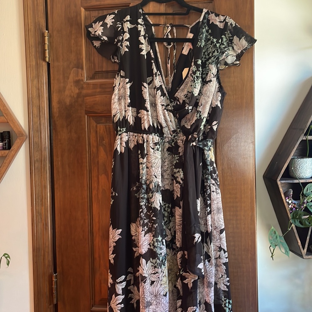 NWT Boho Black Floral Maxi Faux Wrap Ruffle Dress